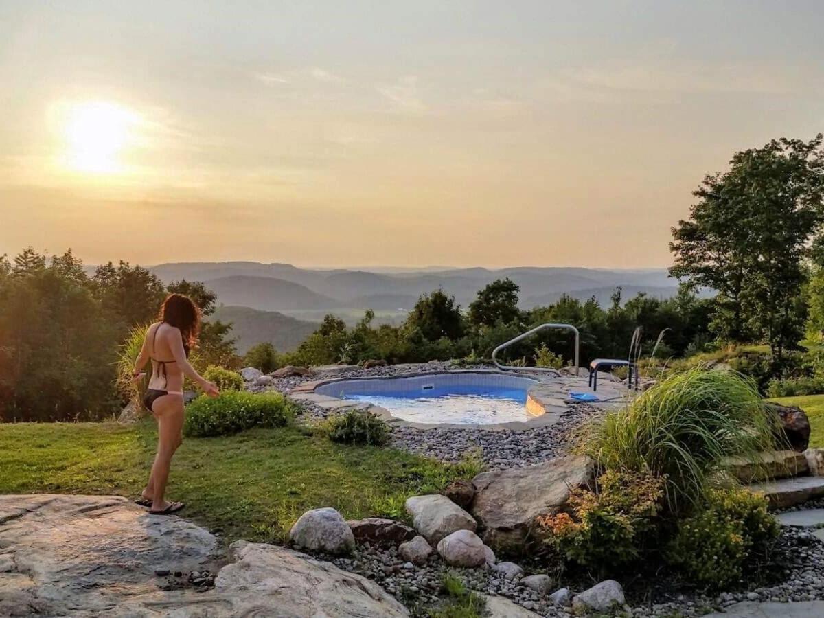 Eco Spa Highland Grenville-Sur-La-Rouge ภายนอก รูปภาพ